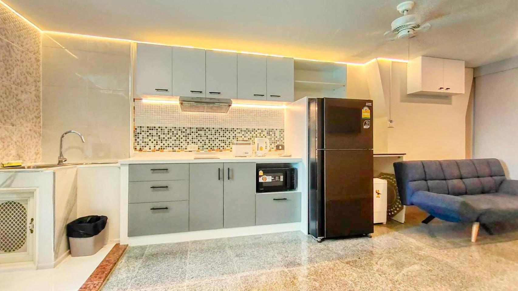 Apartamento Viengping Mansion Chiang Mai Habitación foto